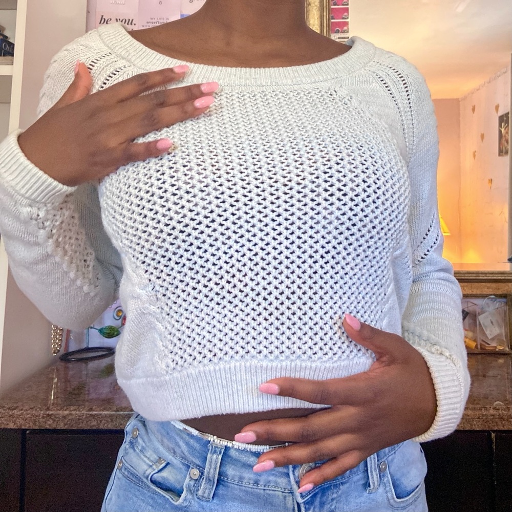 Lululemon Be Present pullover knit cropped sweater!!